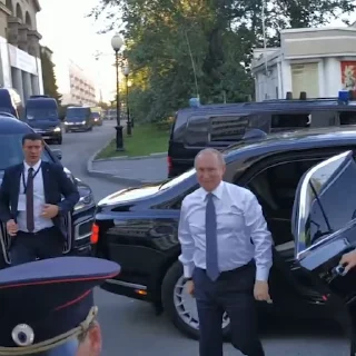 Putin Russia emoji 🤝
