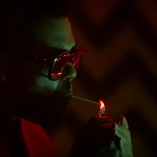 Эмодзи The Weeknd Blinding Lights 🚬