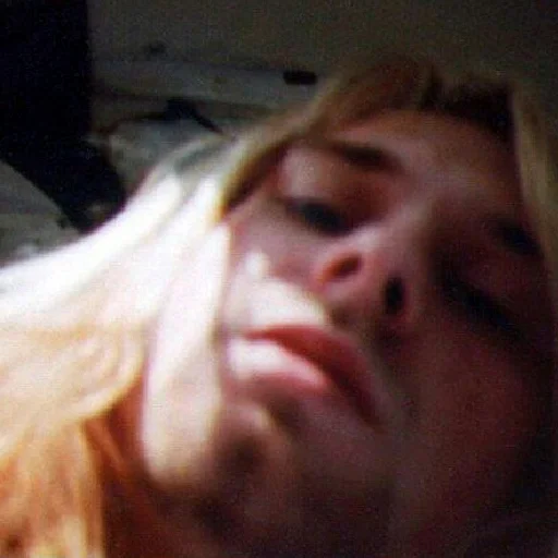 Эмодзи Kurt Cobain 3 😮