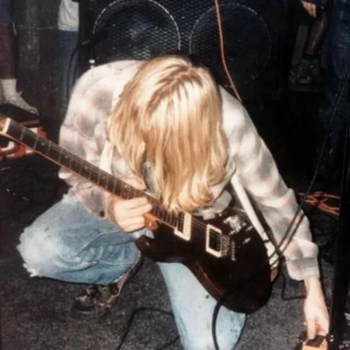 Эмодзи Kurt Cobain 3 😪